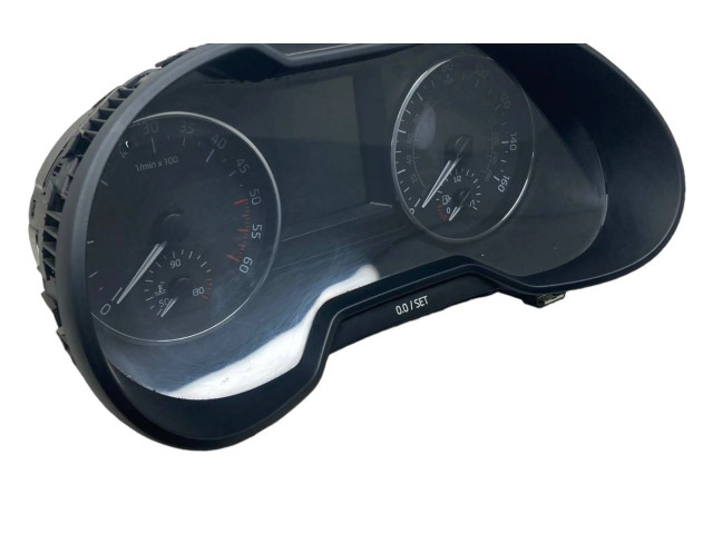 Панель приборов 5E0920961E   Skoda Octavia Mk3 (5E)       