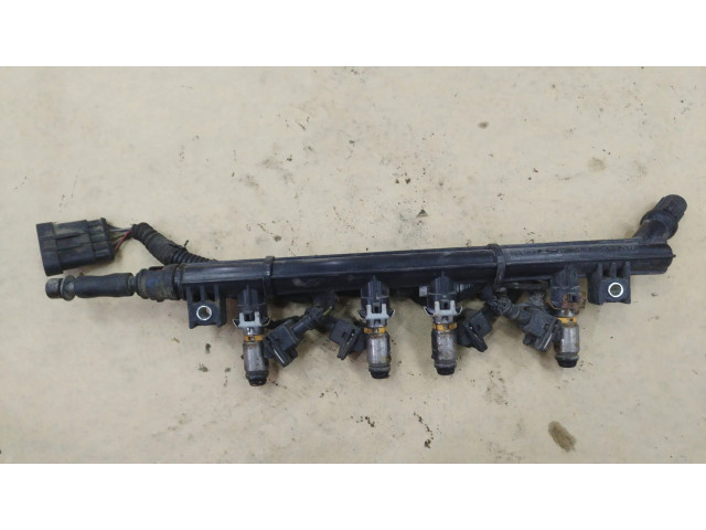 Vstřikovací lišta Cb261b017111030269 Fiat Punto (199) pro benzínový motor 1.2 6439212