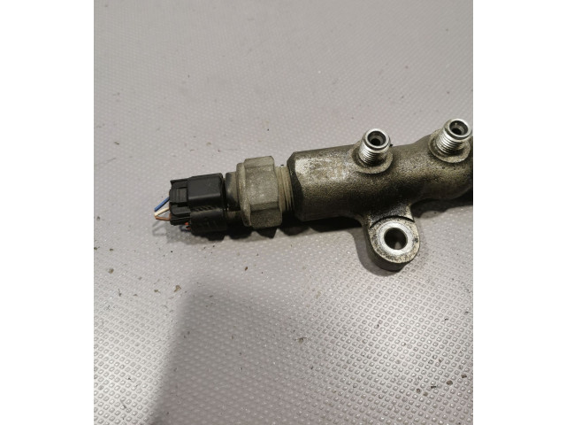 Vstřikovací lišta Toyota Auris 150