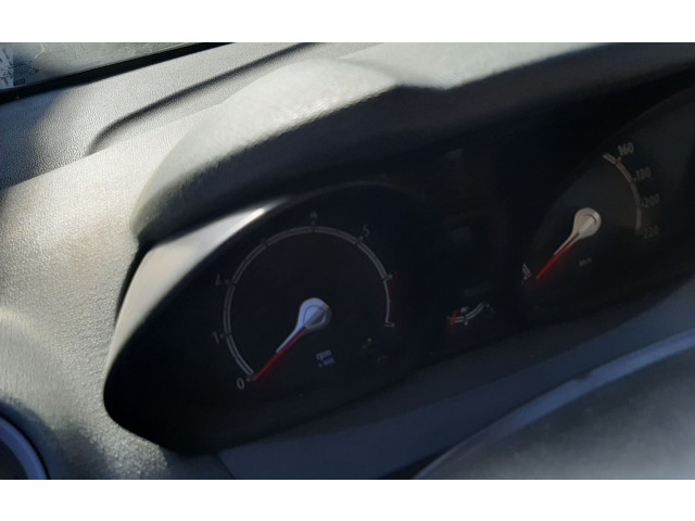 Přístrojová deska Ford Fiesta 2008 1786848