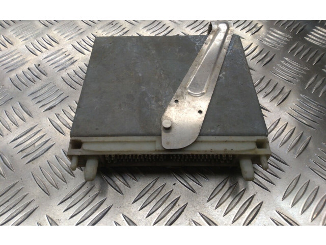 Řídící jednotka 0281001592   Volvo S70  V70  V70 XC 1998