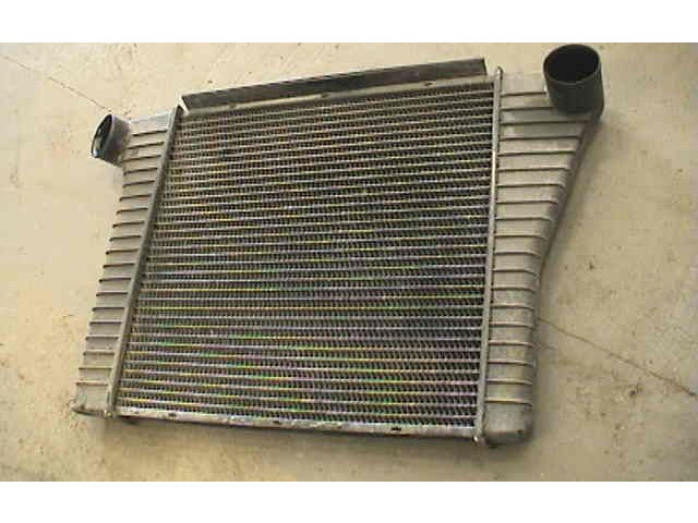 Интеркулер  1317319   Volvo 940 