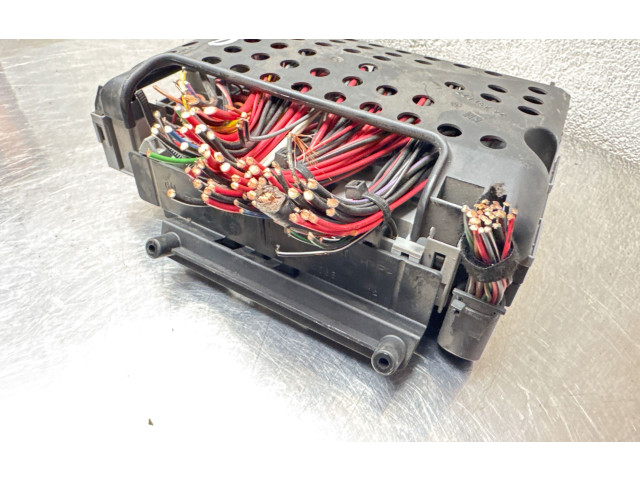 Pojistková skříňka 24412497 Opel Zfira A 2000