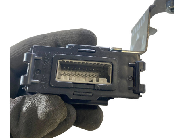 Блок управления 284P17FW0A Nissan Rogue