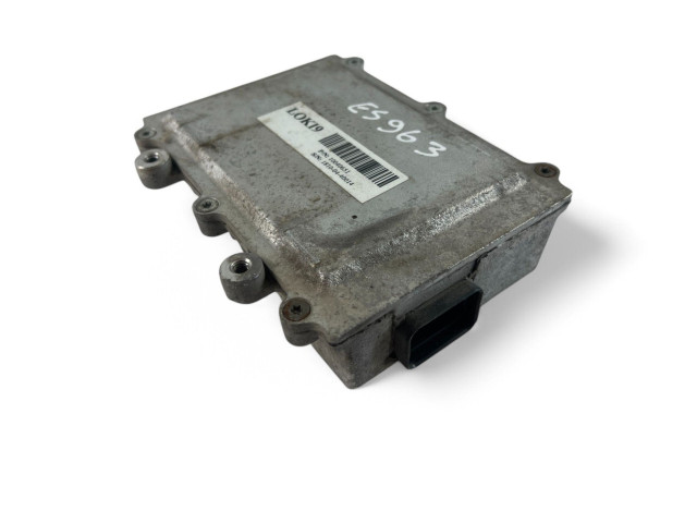 Блок управления двигателем Блок управления 10040651   Volvo V70