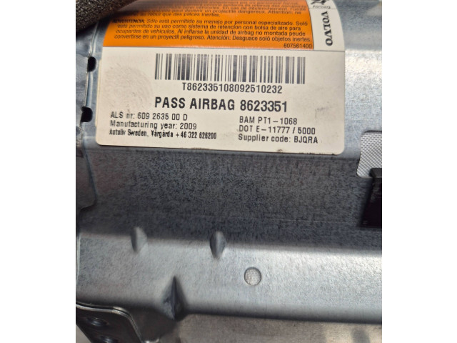 Подушка безопасности пассажира 609263500D, 8623351   Volvo C30