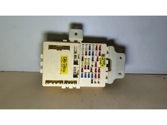 Pojistková skříňka 919502S521, J6150375 Hyundai ix35 2011