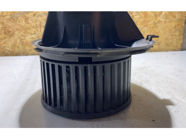 Вентилятор печки    1K1819015   Volkswagen Jetta V