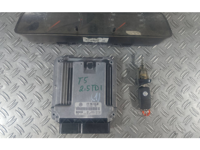 Řídící jednotka 070906016BH, 1039S08232   Volkswagen Transporter - Caravelle T5 2003