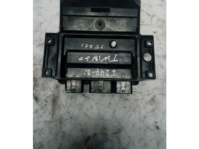 Блок управления двигателя 8200911566   Renault Twingo II