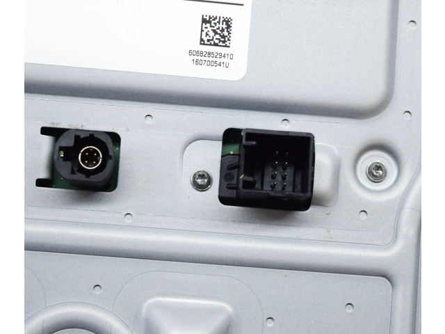 Дисплей    95B919606B, 95B919606B   Porsche Macan