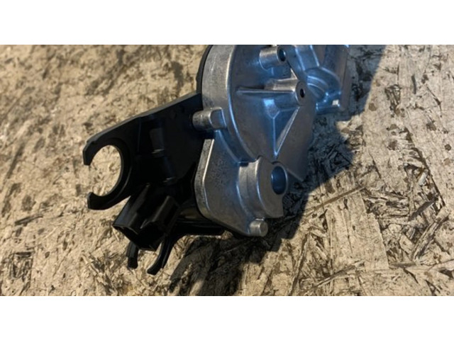 Моторчик заднего дворника 0390205055    Volvo XC40