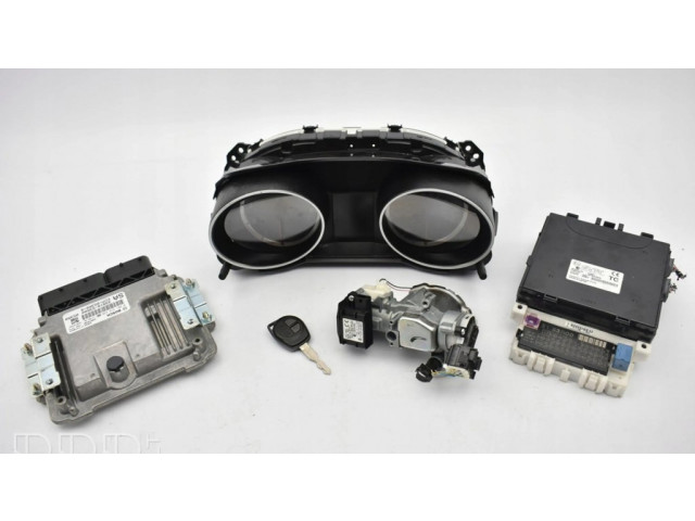 Řídící jednotka 3391053R00 Suzuki Swift 2018