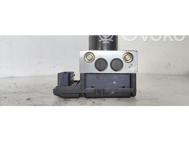 Блок АБС 8634413   Volvo  S80  1999 - 2003 года