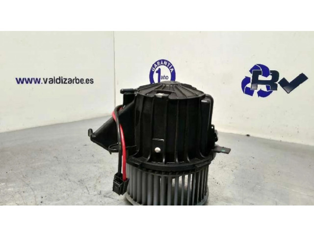 Вентилятор печки 8T2820021 Audi A4 Allroad