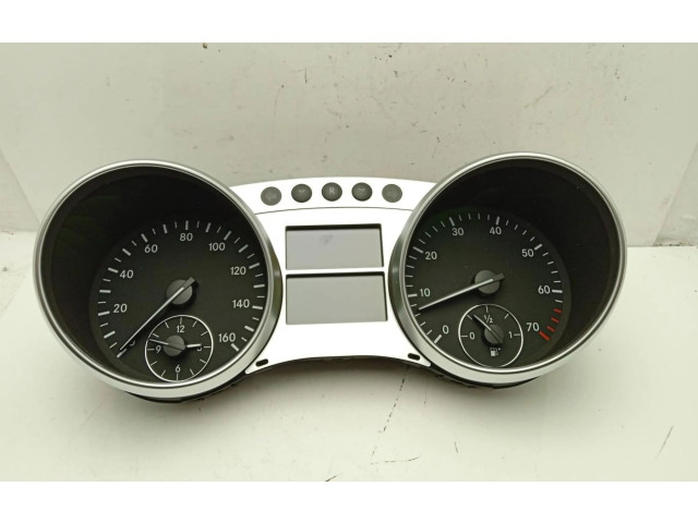Панель приборов A2515403647   Mercedes-Benz ML W164       