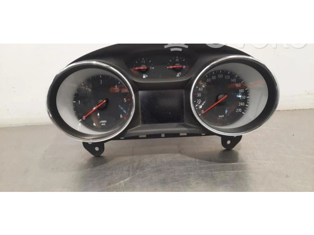 Přístrojová deska Opel Astra K 2018 39143414
