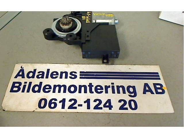 Турбина Передний двигатель механизма для подъема окон Volvo V50  31264375, 31264189         