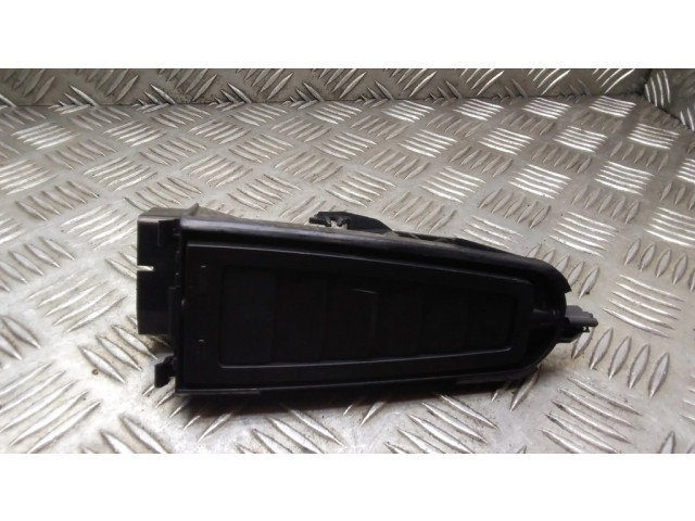 Боковая воздушная решётка