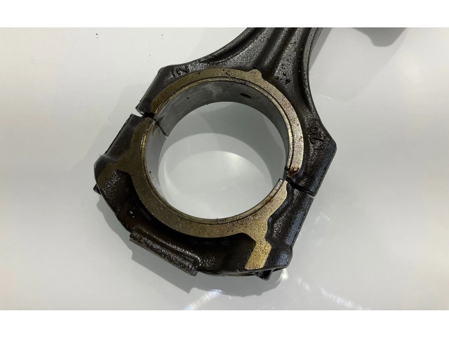 Píst Mercedes-Benz E W211