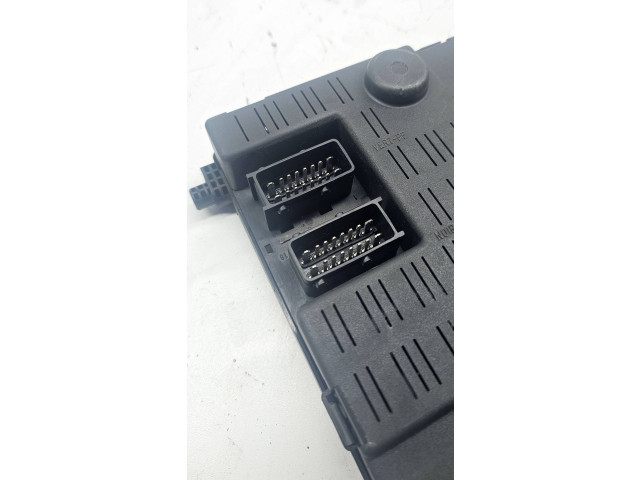 Блок предохранителей 9632526880, A11896   Citroen Xsara    