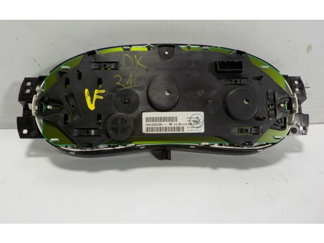 Панель приборов 248102645R, 248102815R Dacia Lodgy