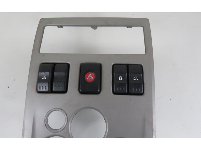 Руль Dacia Logan I  2004 - 2012 года 8200751184      