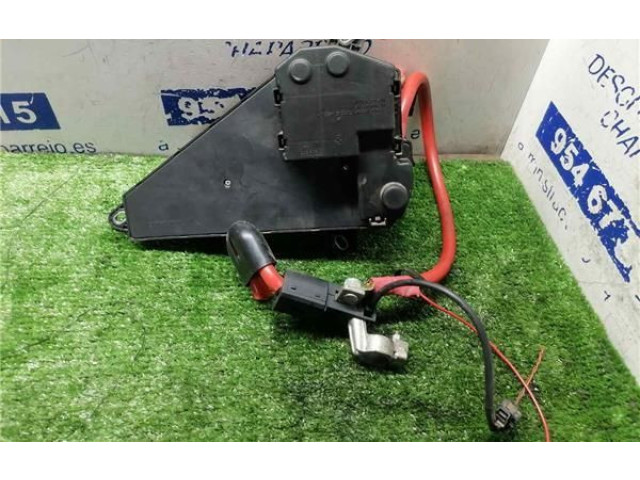 Pojistková skříňka 690658805, 690658805 BMW 5 E34 2003