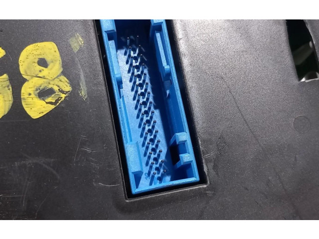 Панель приборов 1T0920871D Volkswagen Touran II