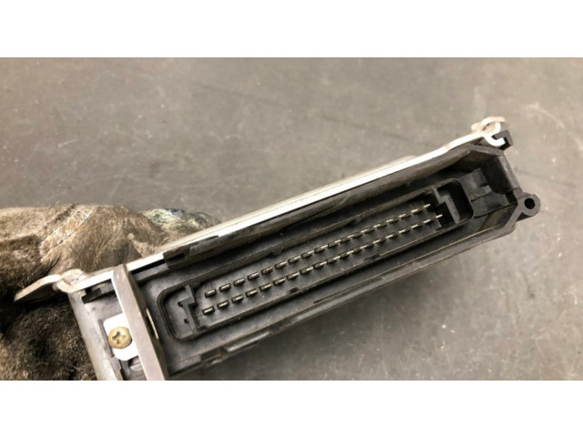 Блок управления двигателя 0261200131 Opel Zafira A