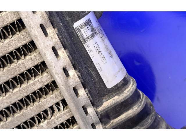 Интеркулер 13241751 Saab 9-5