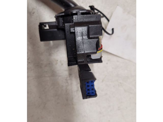 Ручка стеклоочистителей 1K0953519A   Volkswagen PASSAT B6