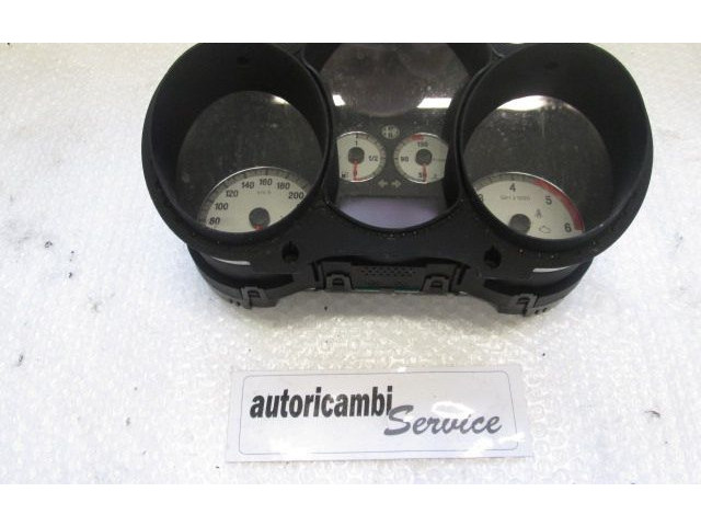 Панель приборов 156050197   Alfa Romeo GT       