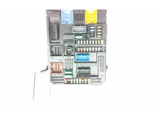 Блок предохранителей Infiniti FX