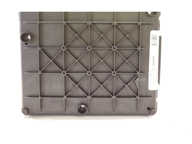 Pojistková skříňka Řídící jednotka BSM 7703297929 Renault Megane I 1998