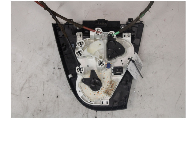 Блок управления климат-контролем Daihatsu Cuore