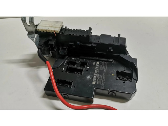 Pojistková skříňka 2129060105, 2129014604 Mercedes-Benz E C207 W207 2011