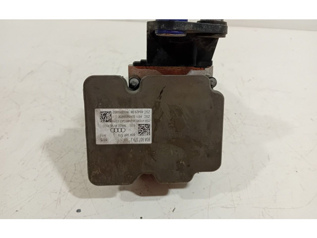 Блок АБС Audi Q5 SQ5 2017 - года