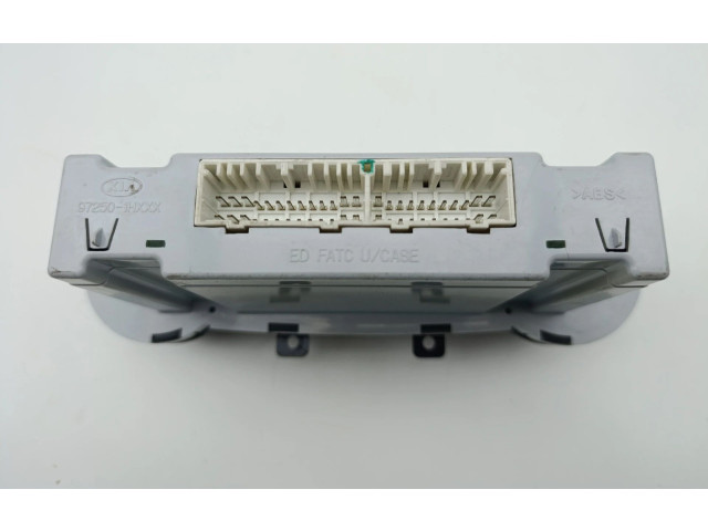 Блок управления климат-контролем 972501H600 KIA Ceed