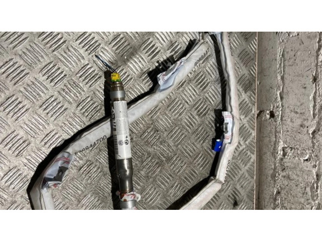 Боковая подушка безопасности 5J6880741B Skoda Fabia Mk2 (5J)