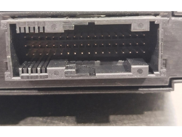 Řídící jednotka 532398245 BMW 1 E81 E87 2008