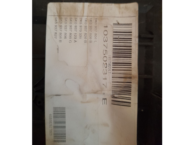 Pojistková skříňka 1K0937804L, 1K0937809B Volkswagen Caddy 2011