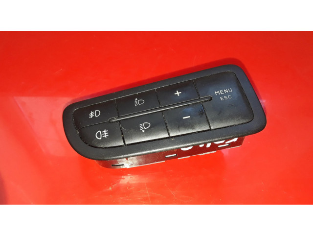 Включатель регулировки высоты фонарей