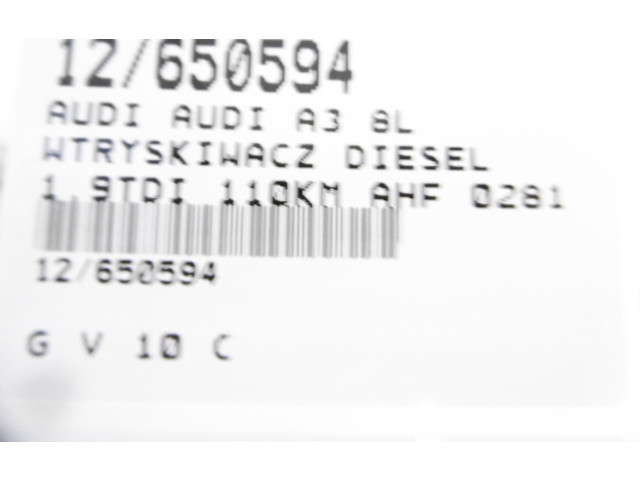 Форсунка 028130202P, 028130202P    Audi A3 S3 8L   