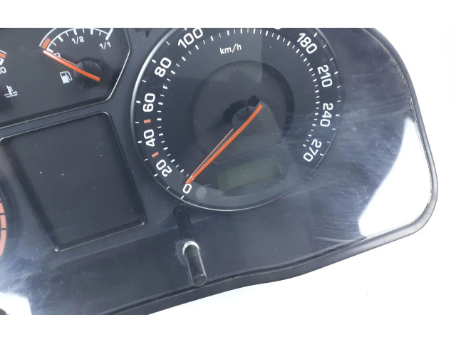 Панель приборов 3U0920810C, KL5496 Skoda Superb B5 (3U)