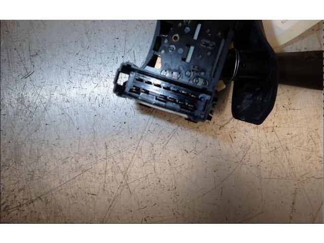 Ручка стеклоочистителей 681726046R, E10670244 Dacia Sandero