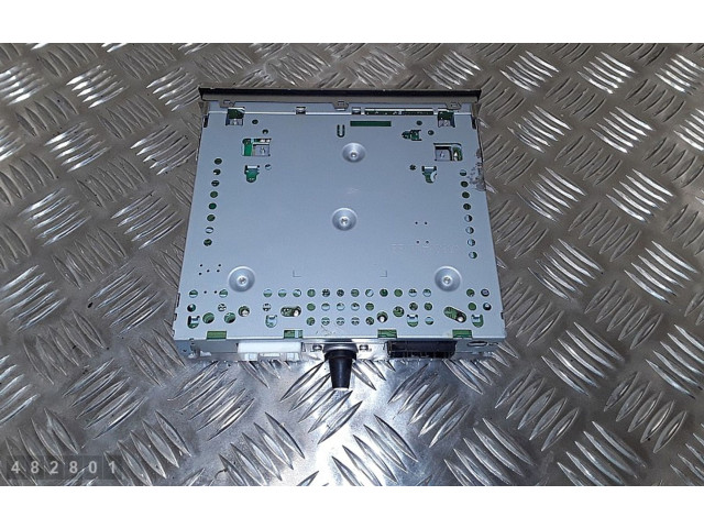 Радио/ проигрыватель CD/DVD / навигация 8701A385HA Mitsubishi L200