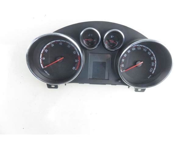 Панель приборов 13346172, 13346172 Opel Meriva B