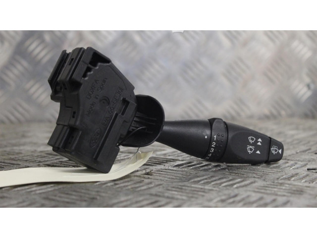 Ручка стеклоочистителей Ford Fusion