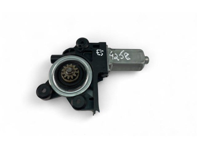 Шатун  979037100    Volvo C30  